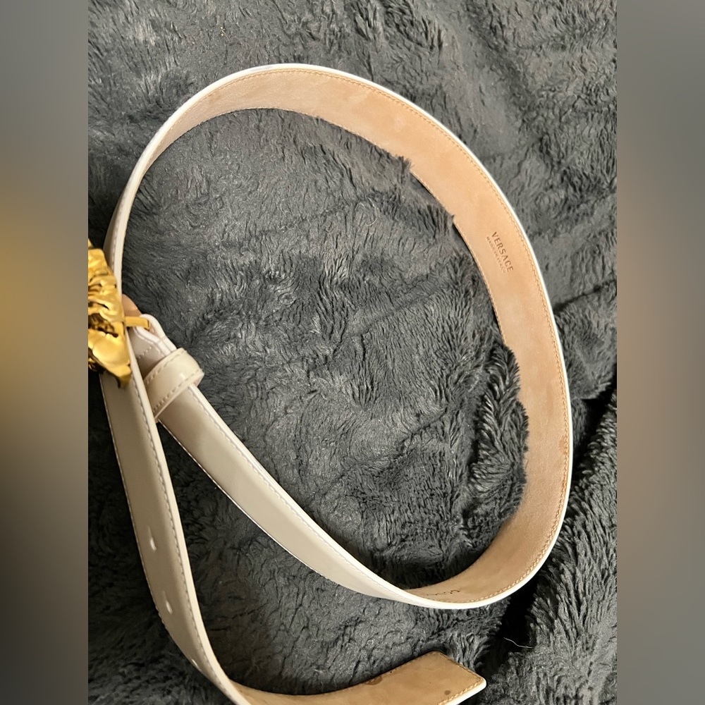 Ivory Versace belt
